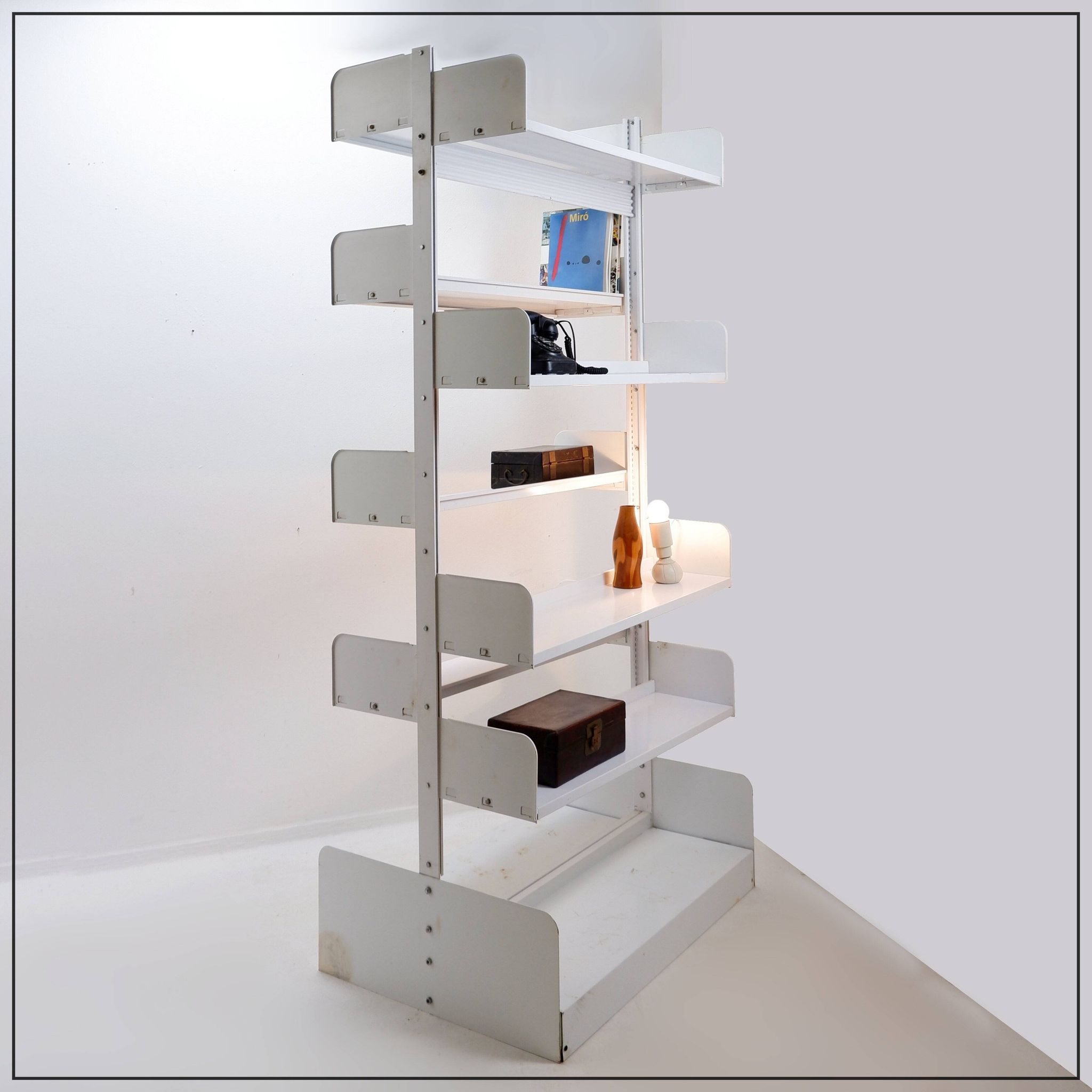 Lips Vago "Congresso" double shelving system, 1960s - 1 pair available