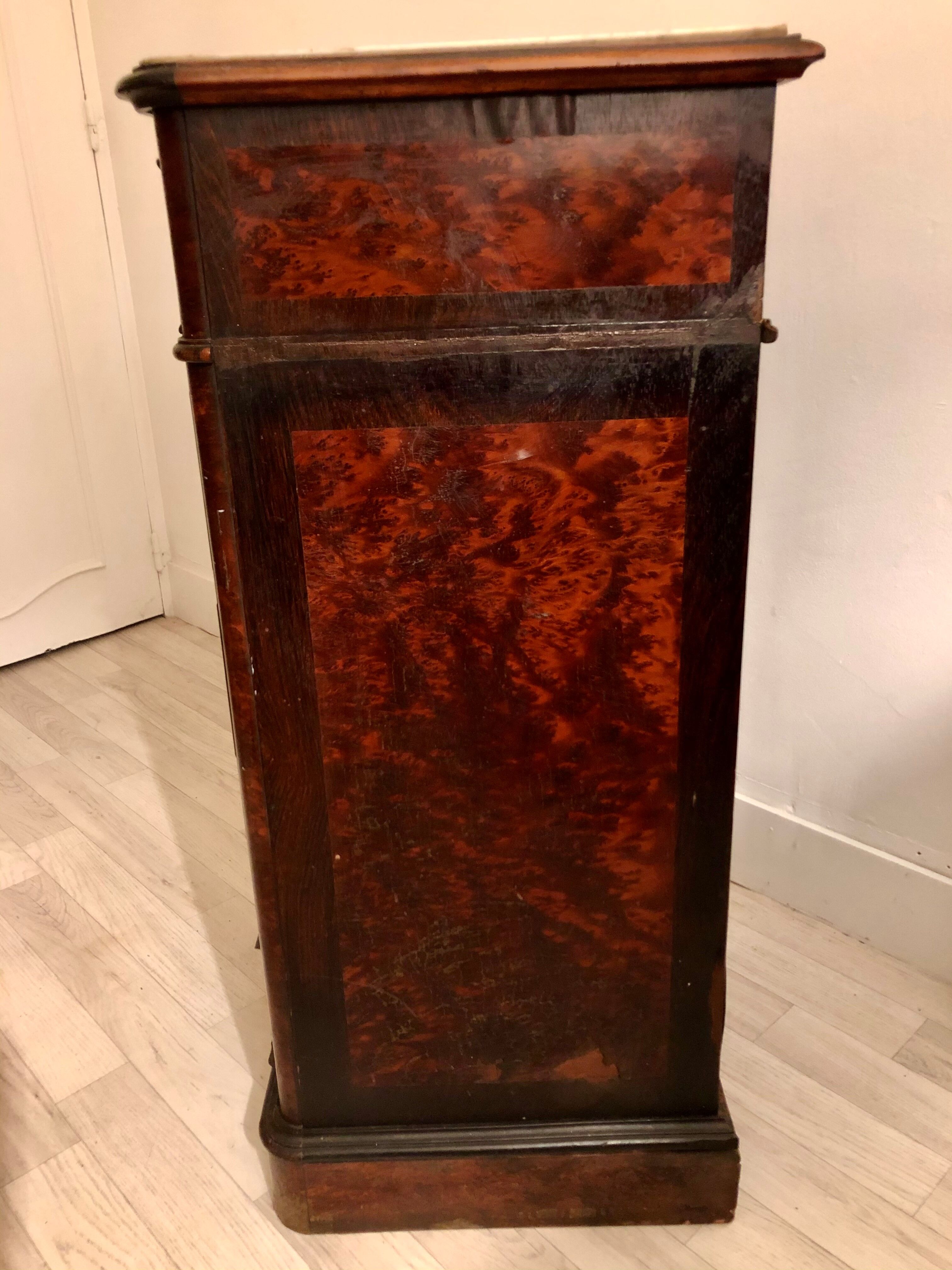 Louis Philippe bedside in walnut magnifying glass veneer