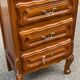 Commode en bois massif Louis XV chiffonnier
