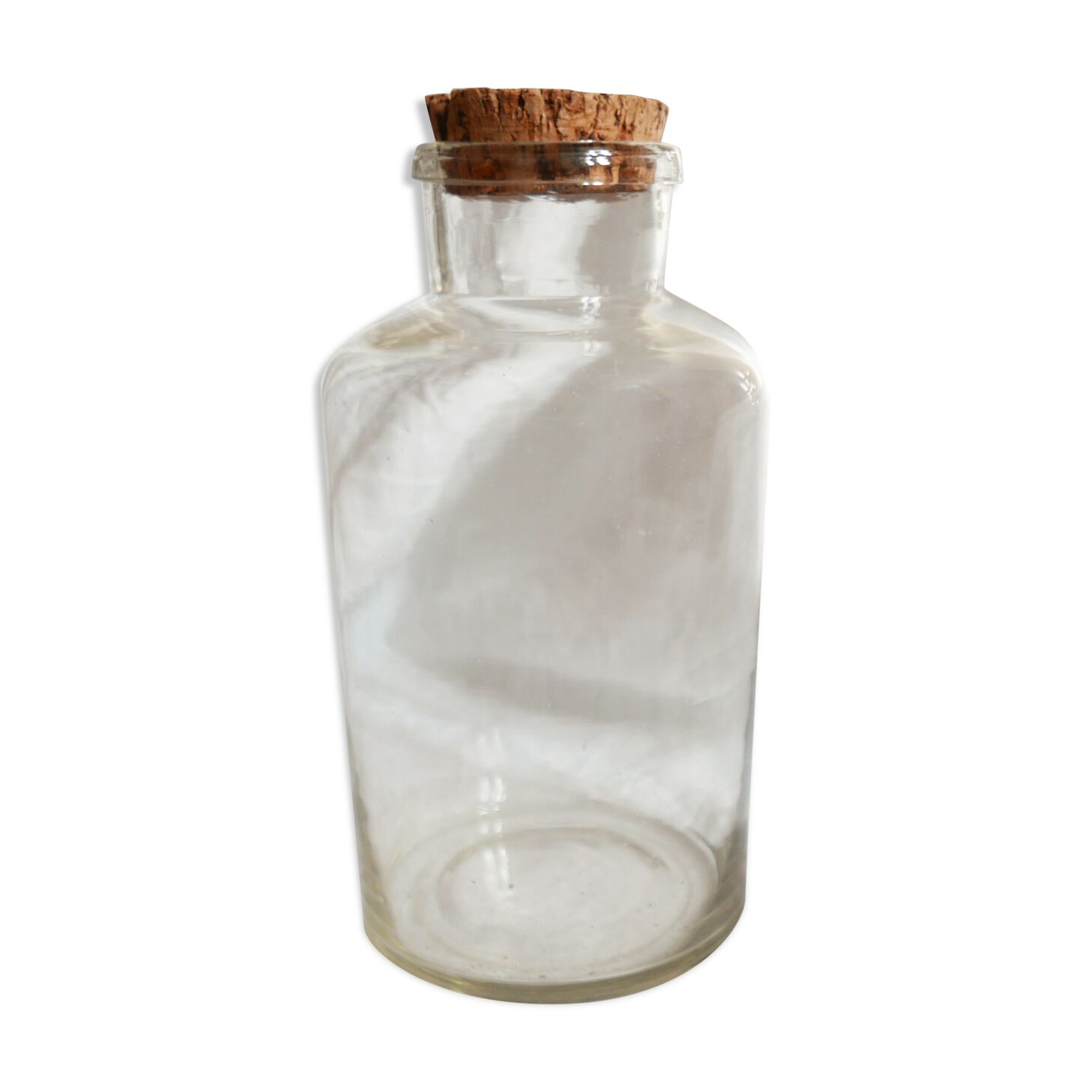 Apothecary jar