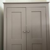 Kids wardrobe