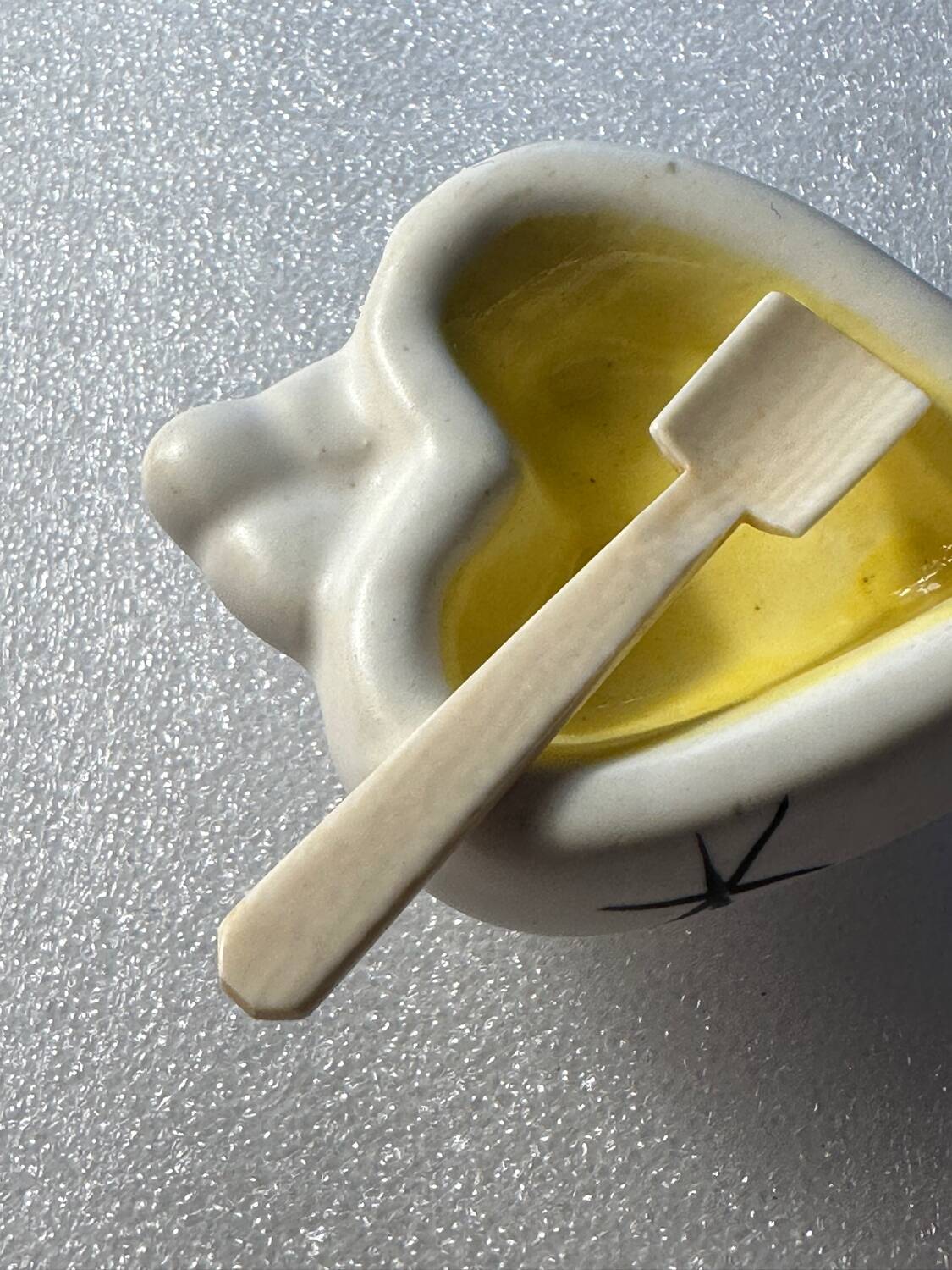 Salière poivrière vintage années 50 - céramique- formes cœurs