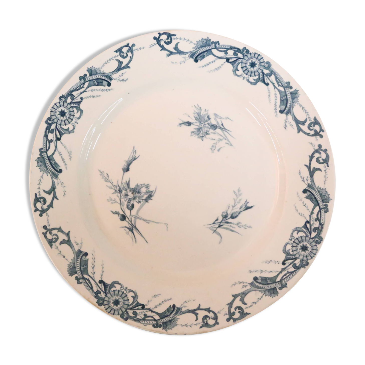 Large round dish, Creil and Montereau, Centaurea service, iron earth, late 19th century