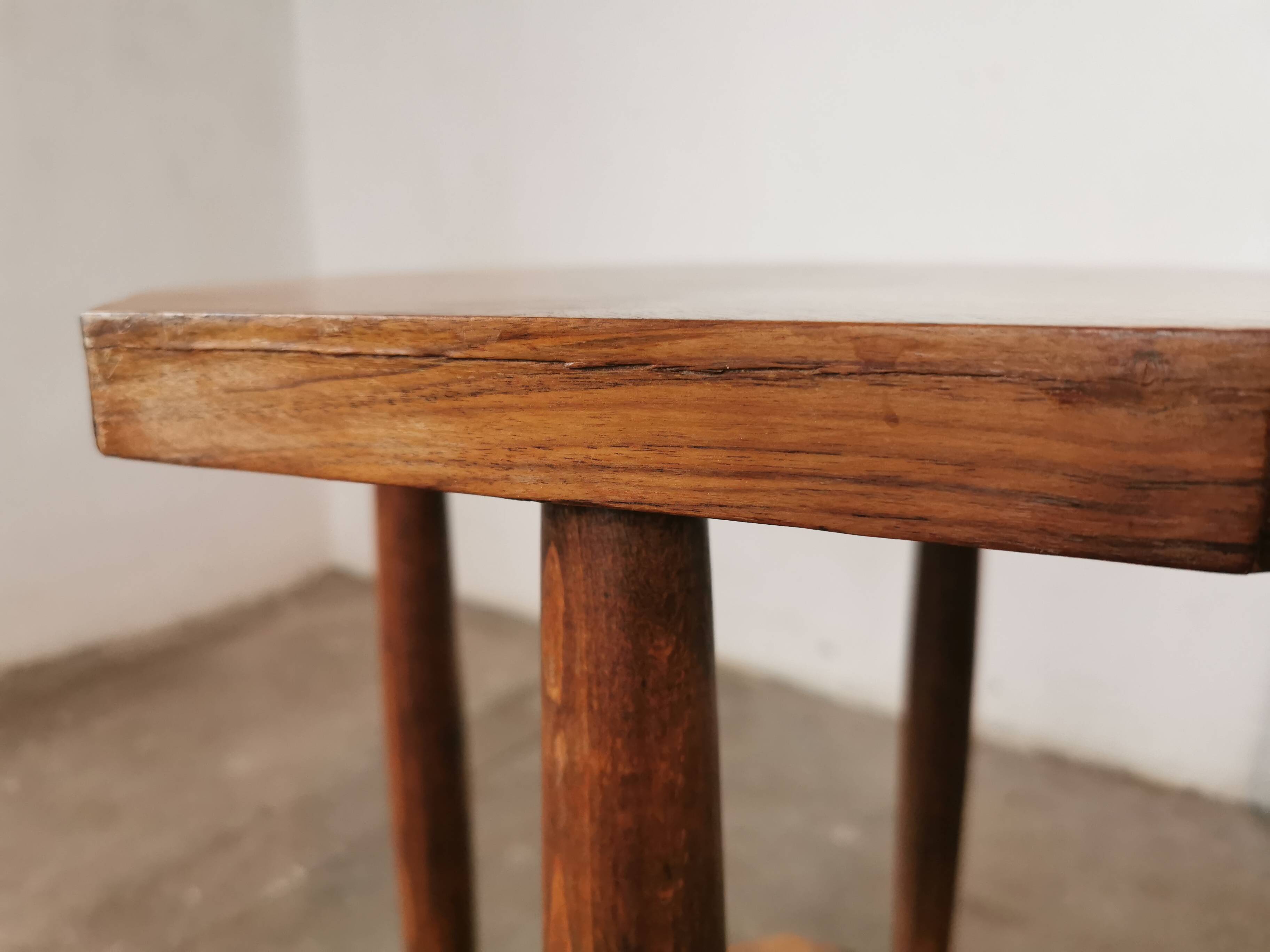 Art deco style serving table in walnut veneer