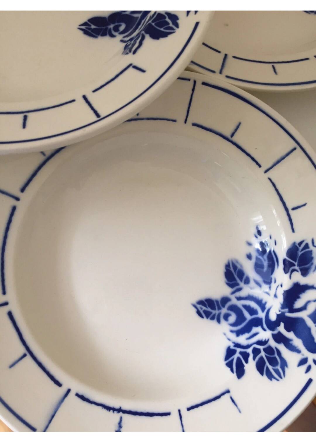 Terre de Fer Badonviller Chanzelles Blue pattern soup plates