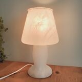 Mushroom-shaped glass lamp