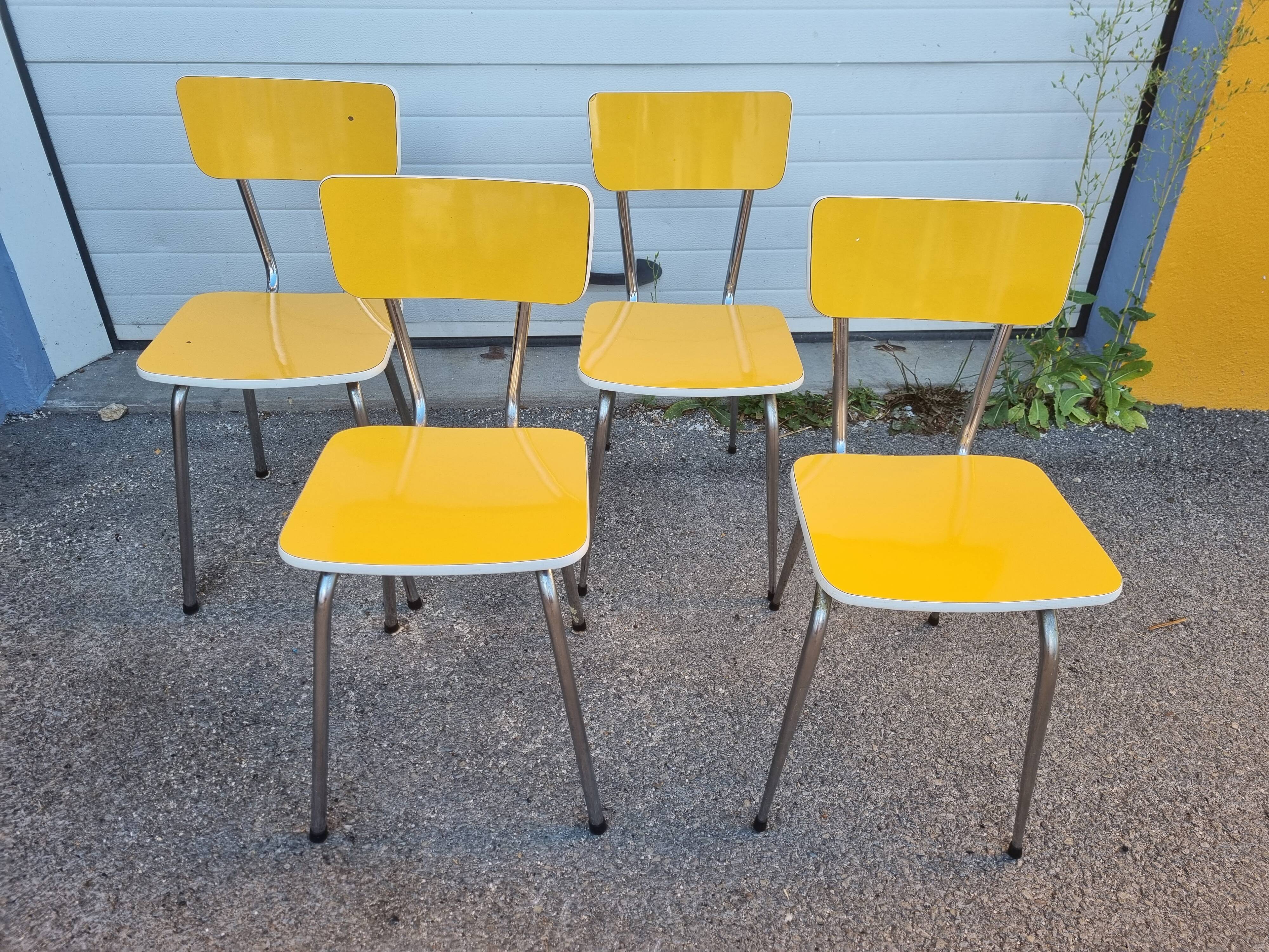 4 chairs formica pop yellow 1970