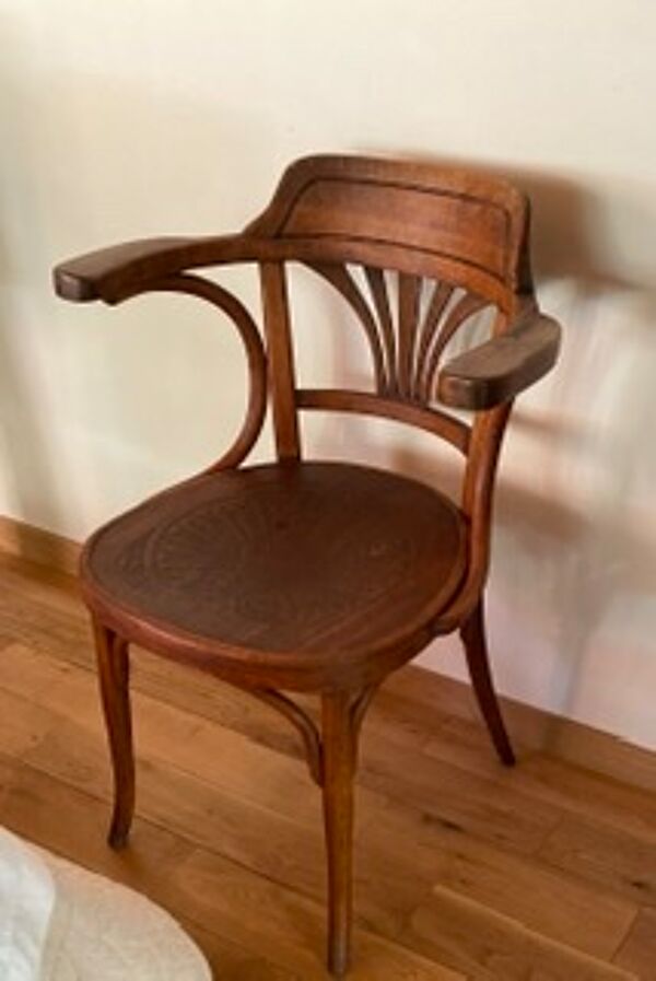 Fauteuil de bureau J&J Kohn circa 1900 estampillé et étiquette