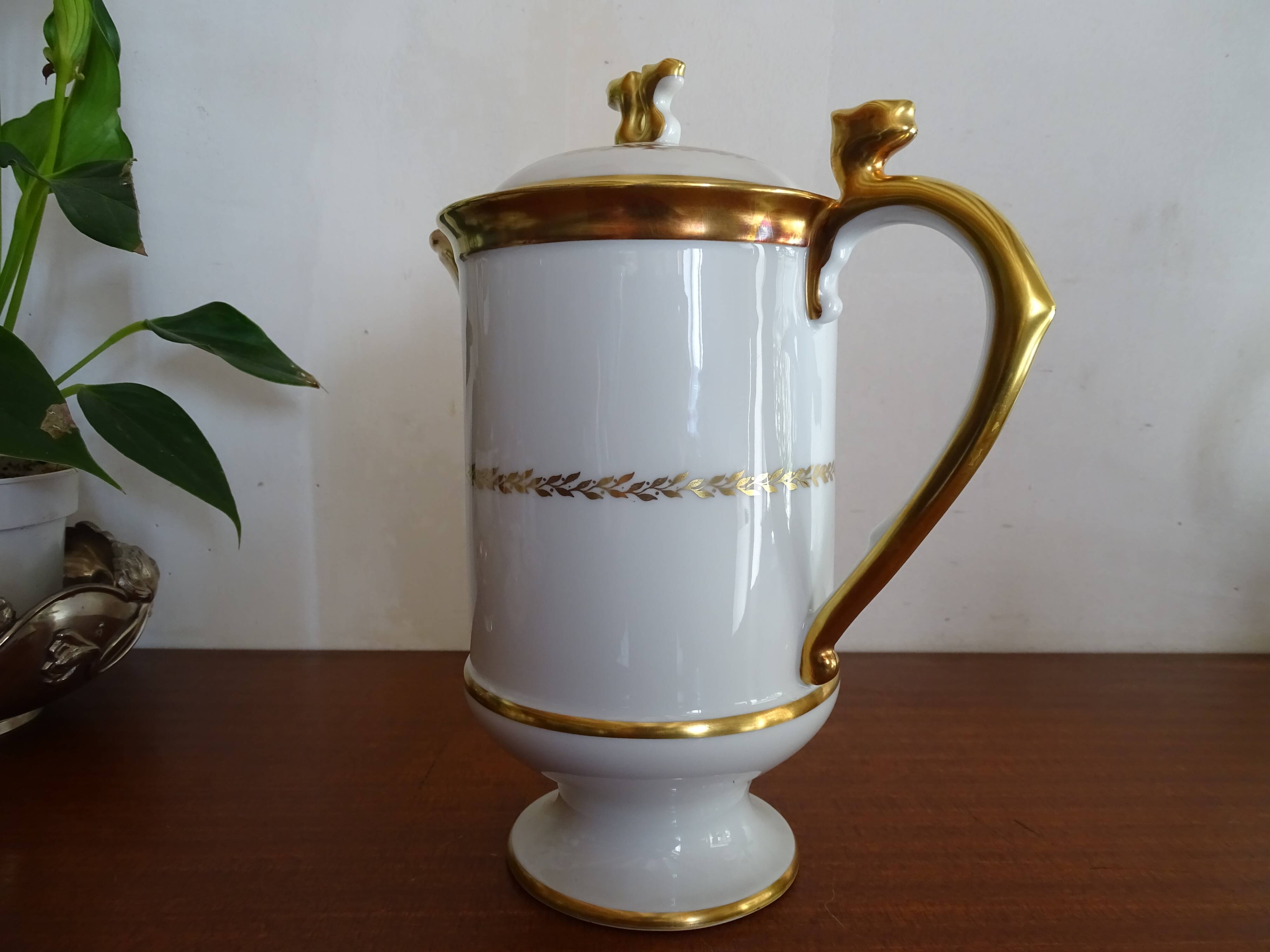 Porcelain coffee service Limoges Chapus frères - Empire Napoleon style - 10 pers