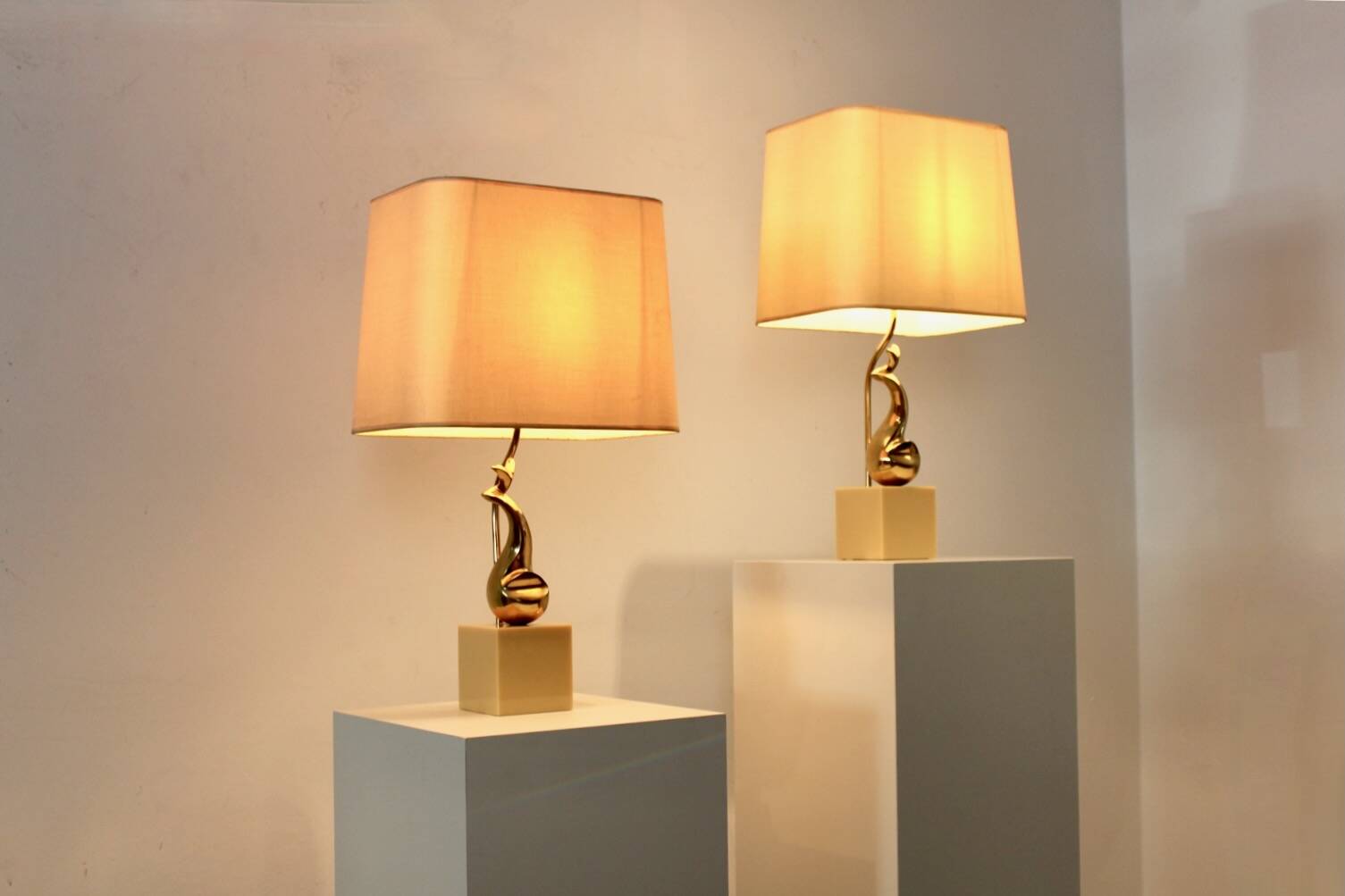 Pair of Exclusive Philippe-Jean Brass Art Sculpture Table Lamps, signed