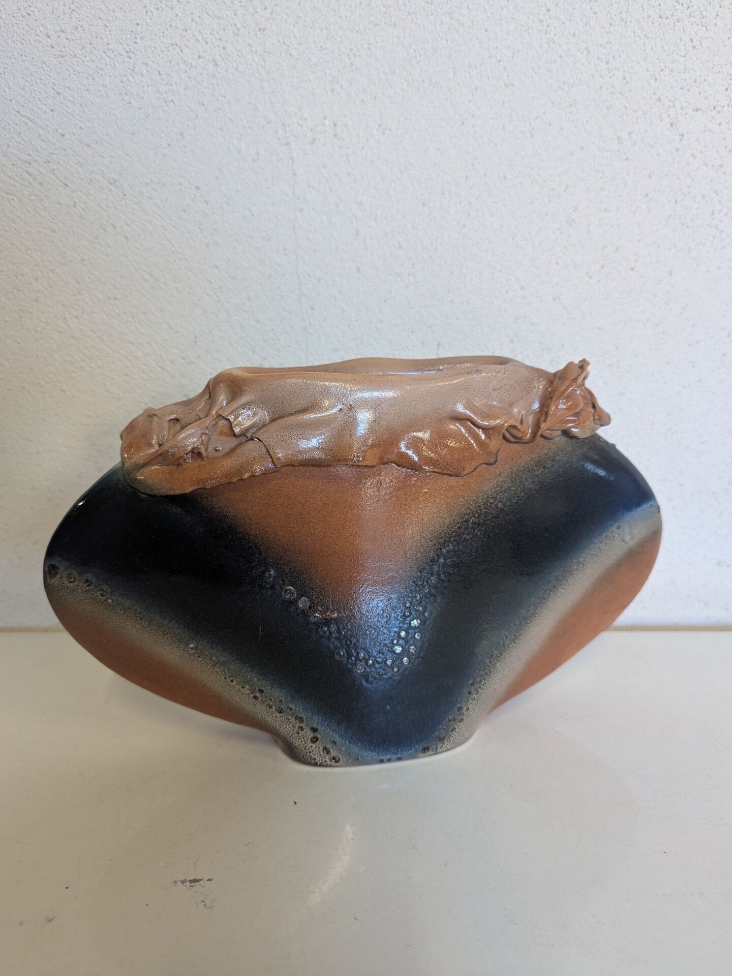 Sculptural glazed ceramic vase – Set of 3 pieces