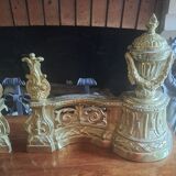 Paire de chenets en bronze doré style Louis XVI XIX éme