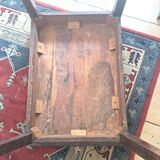 Bistro table and its three chairs