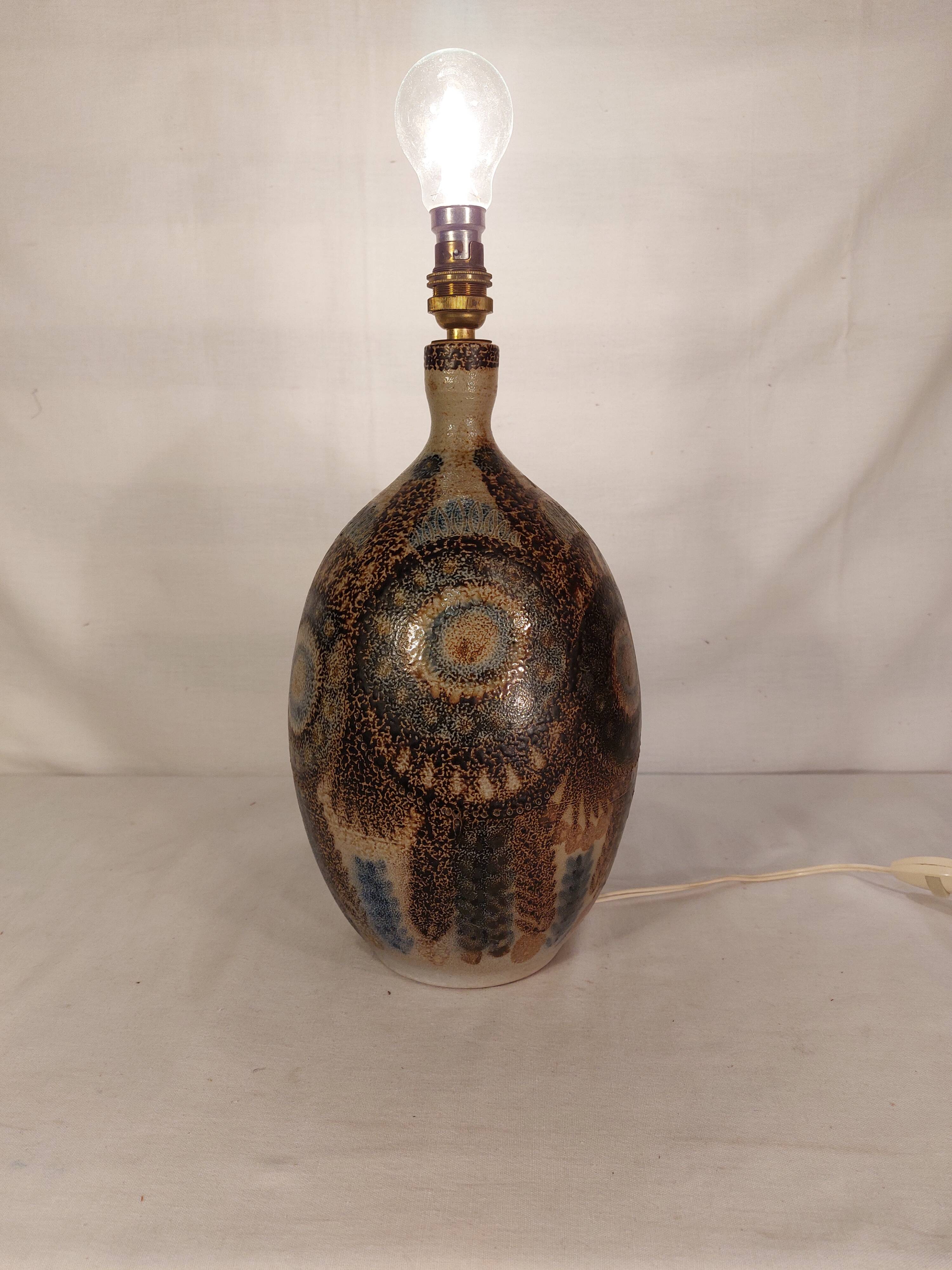 Vintage sandstone lamp base signed JC Courjault - Maison Keraluc - 1960s