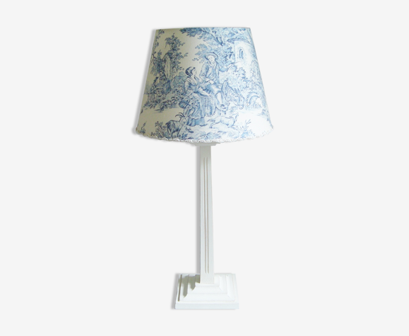 Lampe design en bois patiné avec son abat-jour en toile de Jouy | Selency