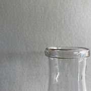 Bouteille de lait, vase