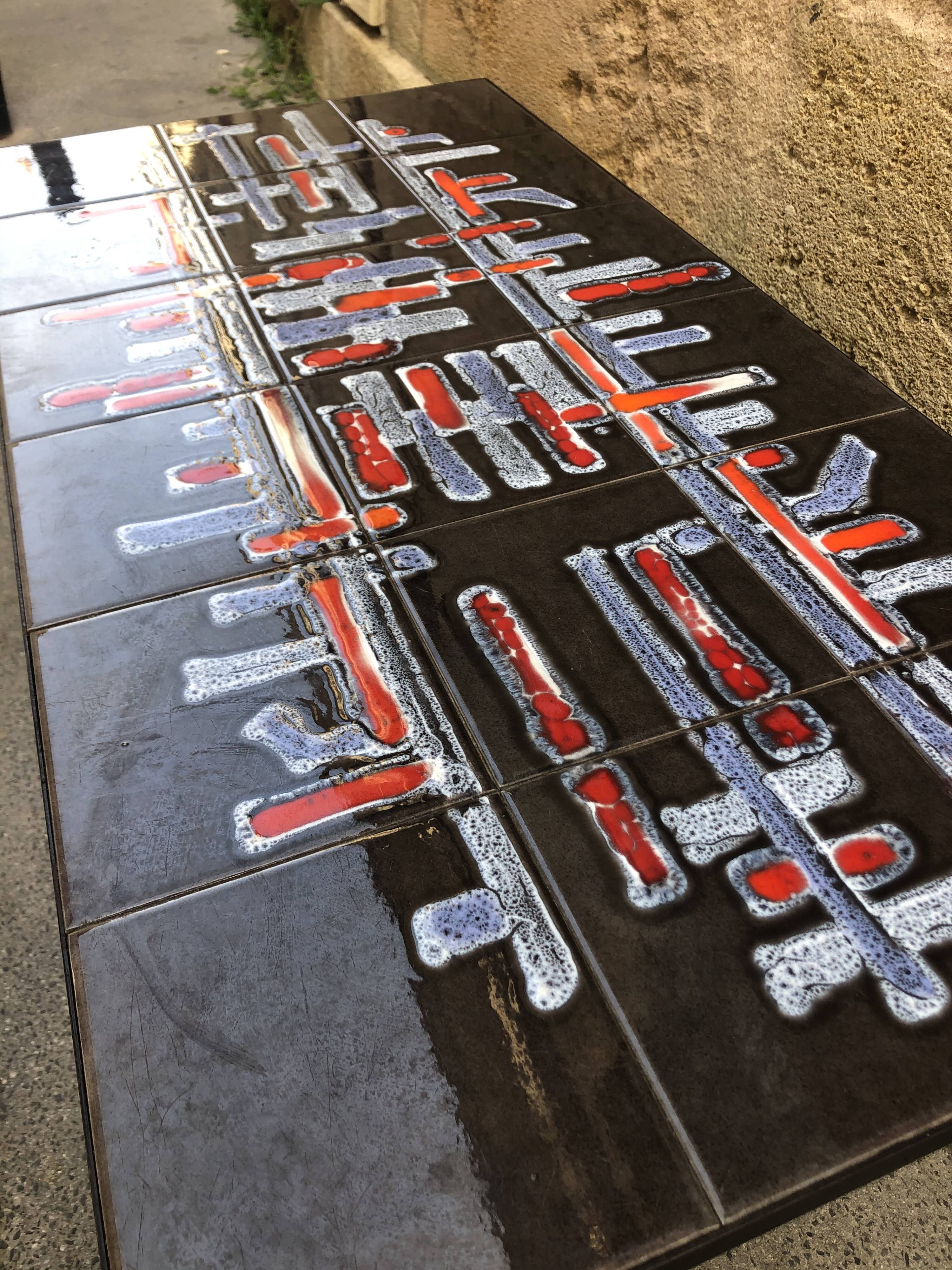 Ceramic coffee table by Adri