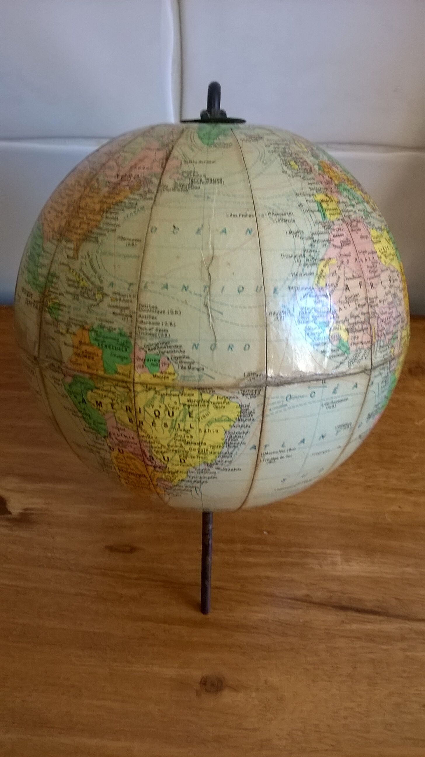 Small terrestrial globe world map of girard and barrère - year 60's