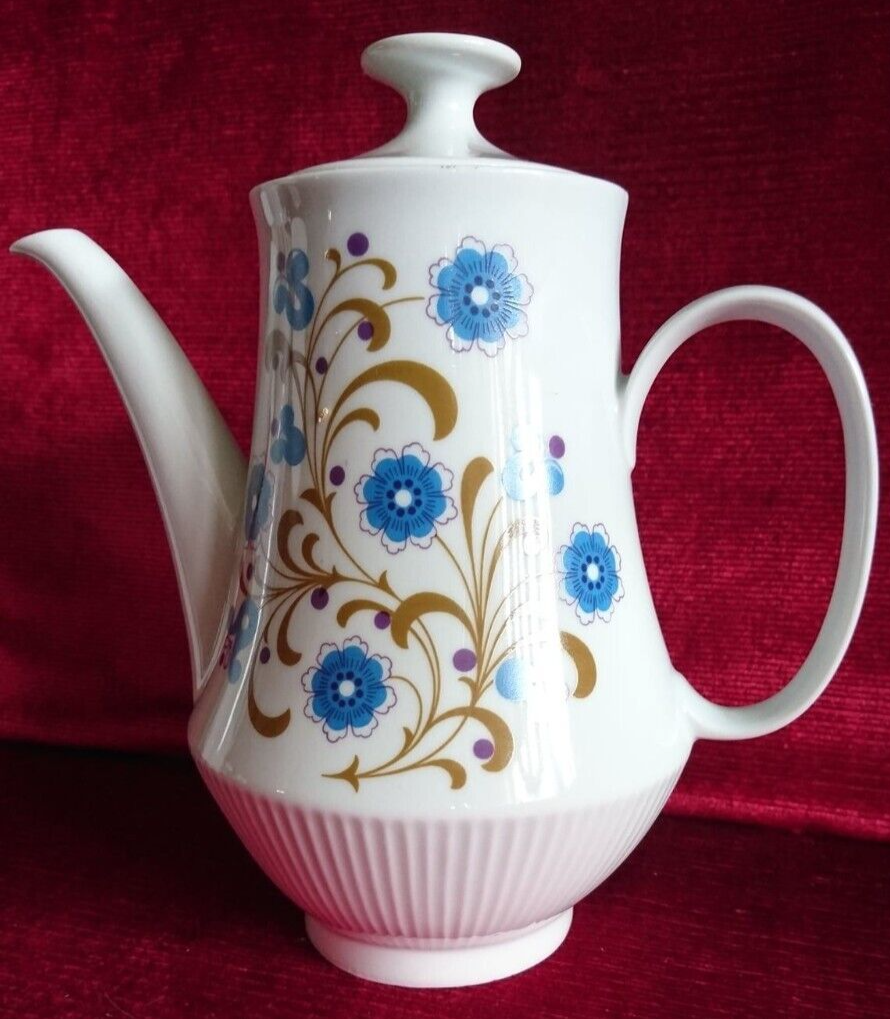 Cafetière en porcelaine de colditz germany décor fleurs vintage