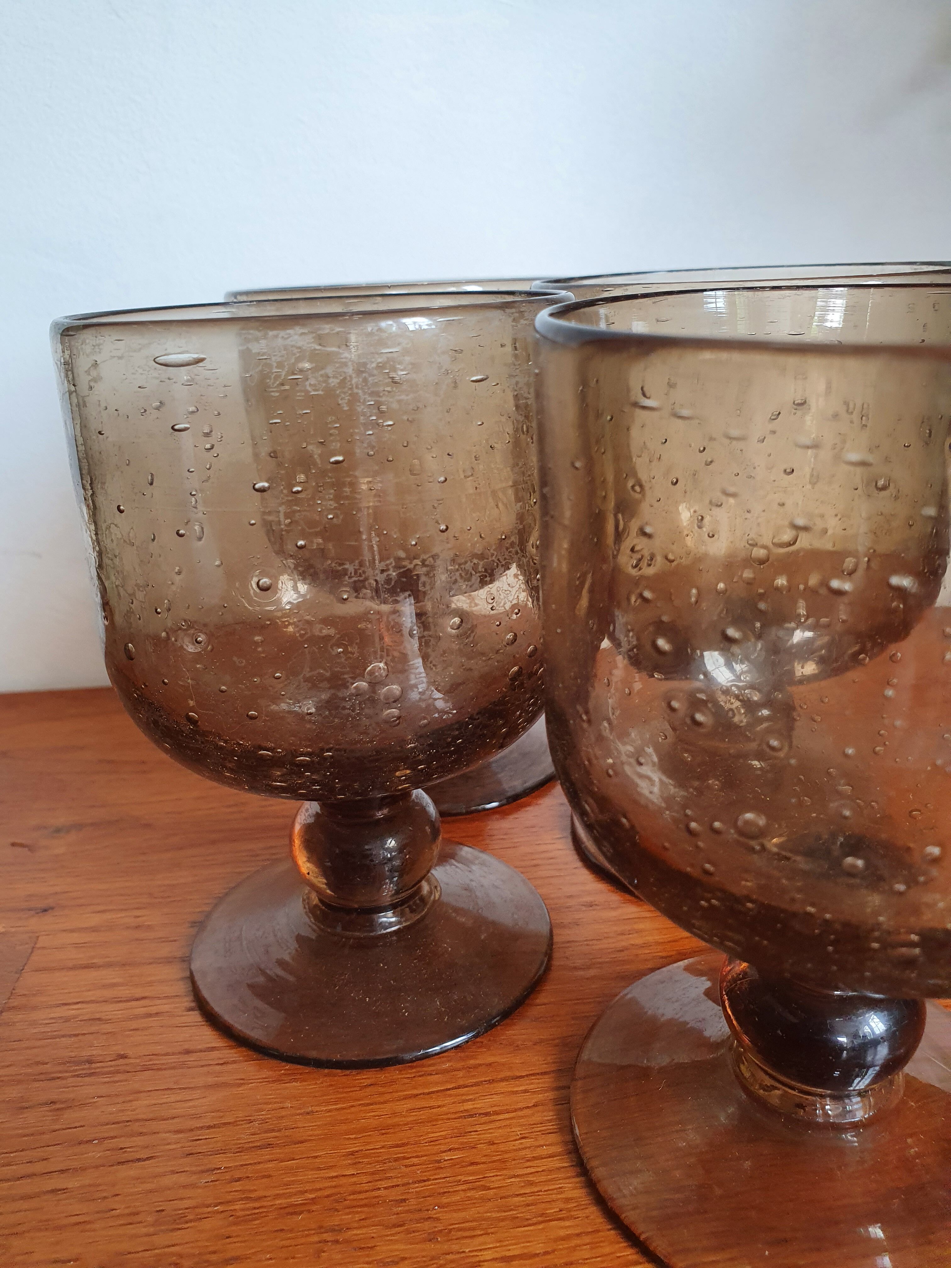 Amber glass foot glasses