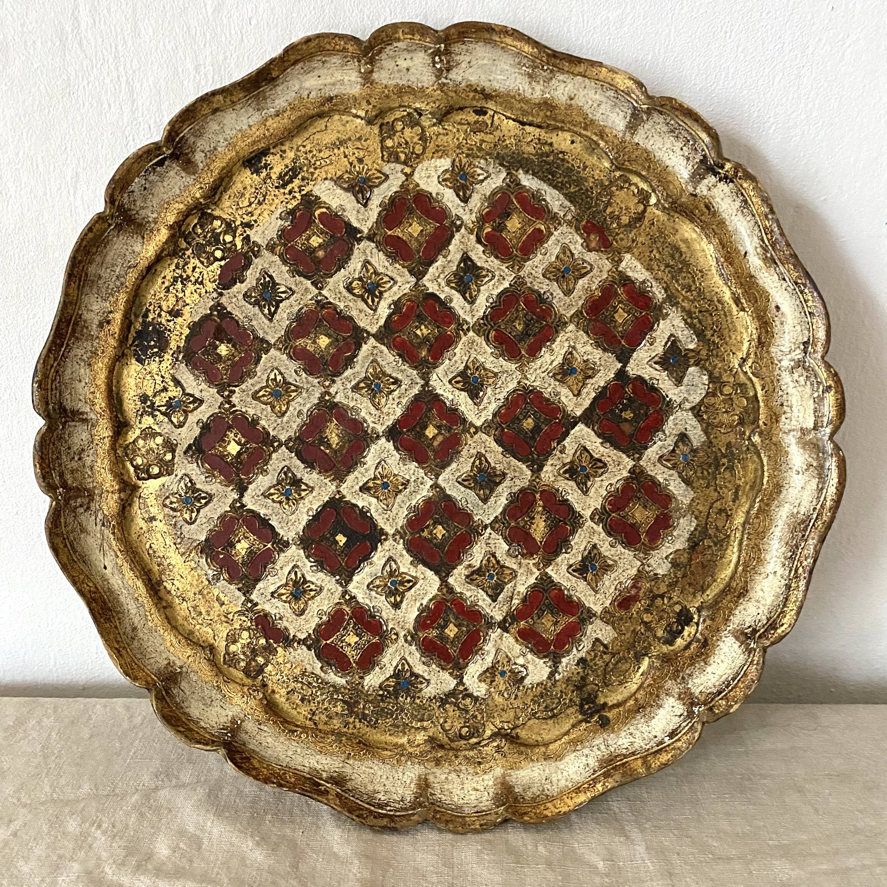 Round wooden tray Florentine -Italy