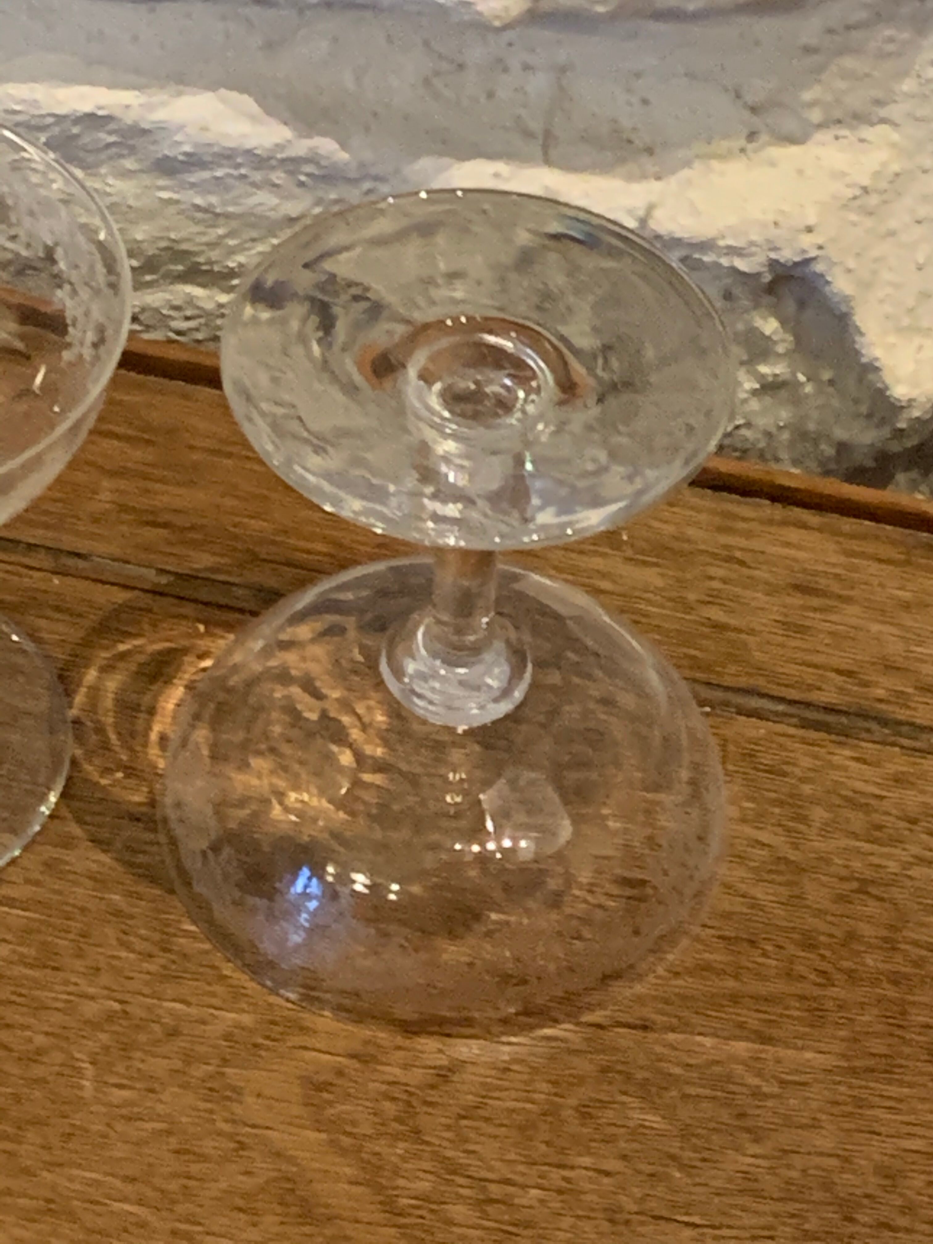 6 art deco champagne glasses with floral frieze