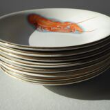 Eight hollow plates decorated with lobsters
