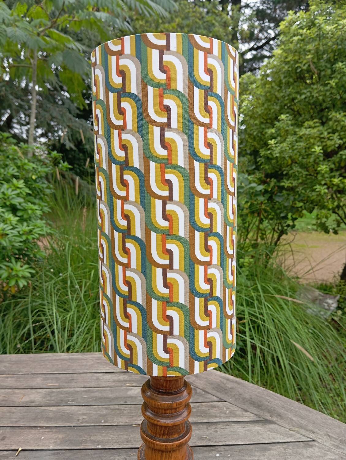 Vintage brutalist wooden table lamp, space age printed lampshade