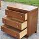 Commode vintage en chêne pieds compas 3 tiroirs des années 50