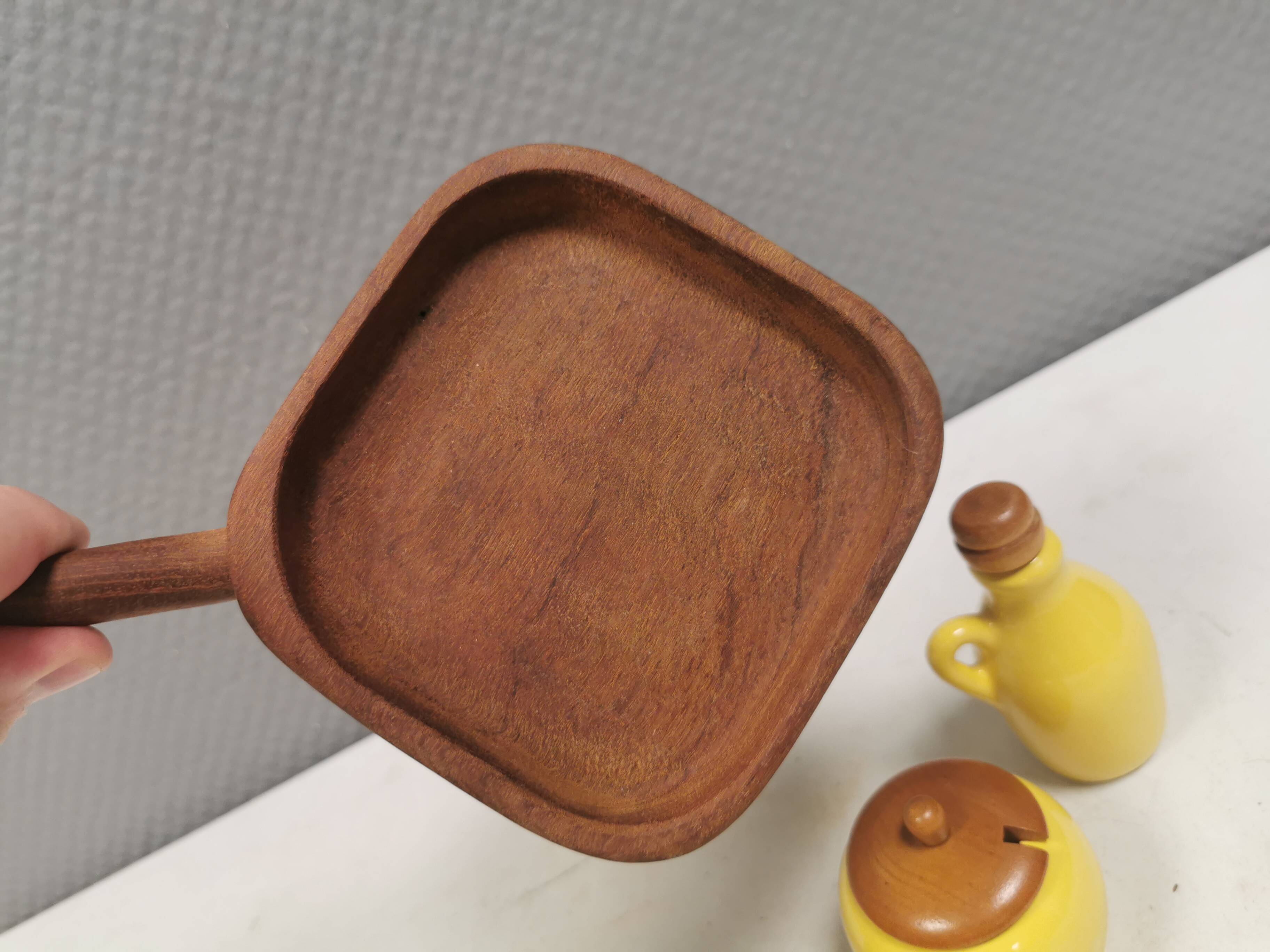 Petit ensemble de table suédois en céramique et bois, années 1980