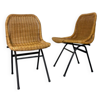 Set of 2 mid-century modernist wicker and black steel dining chairs, 1950s