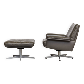 de Sede Lounge Chair & Ottomane Model DS-35