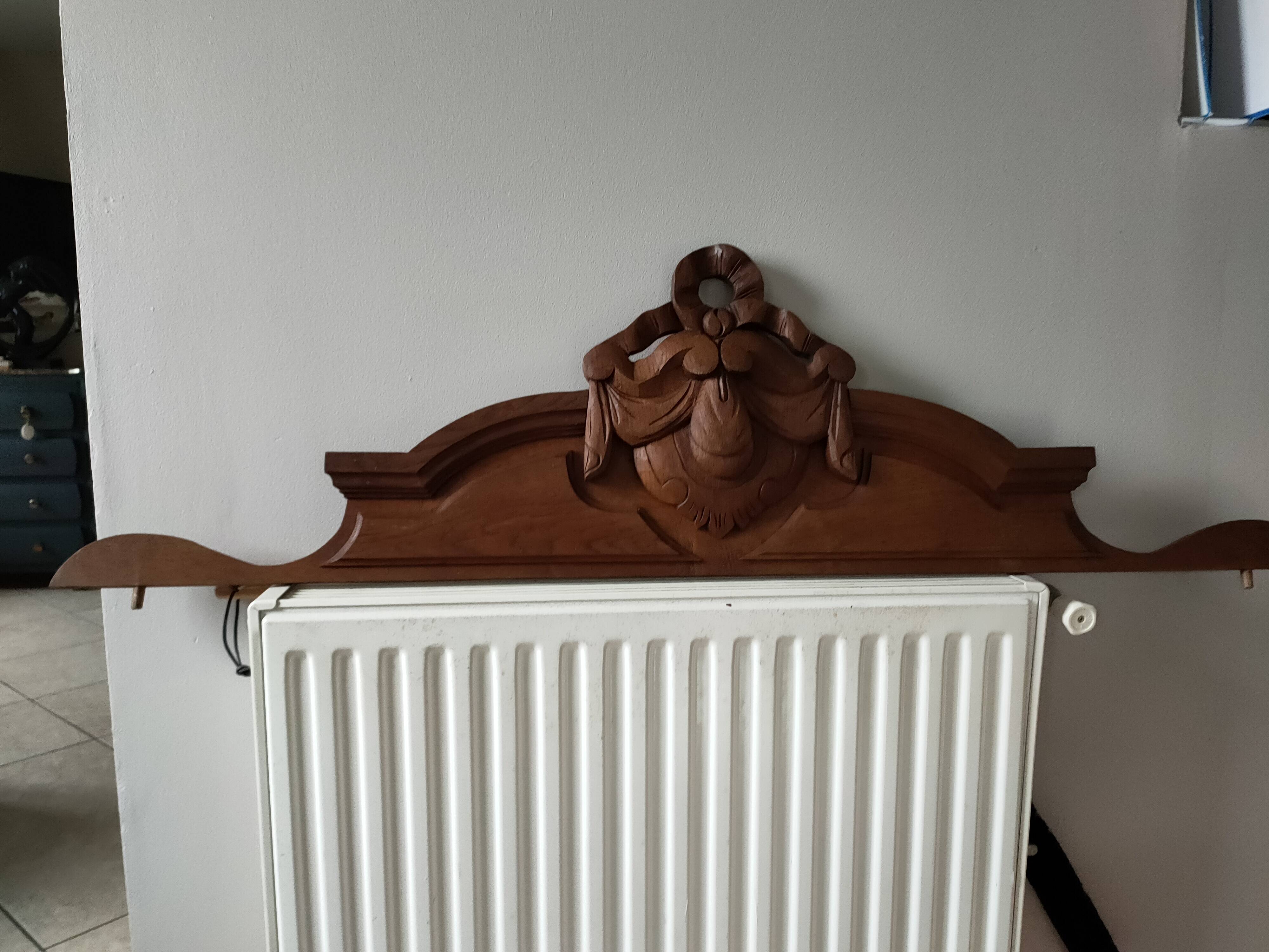 old oak pediment