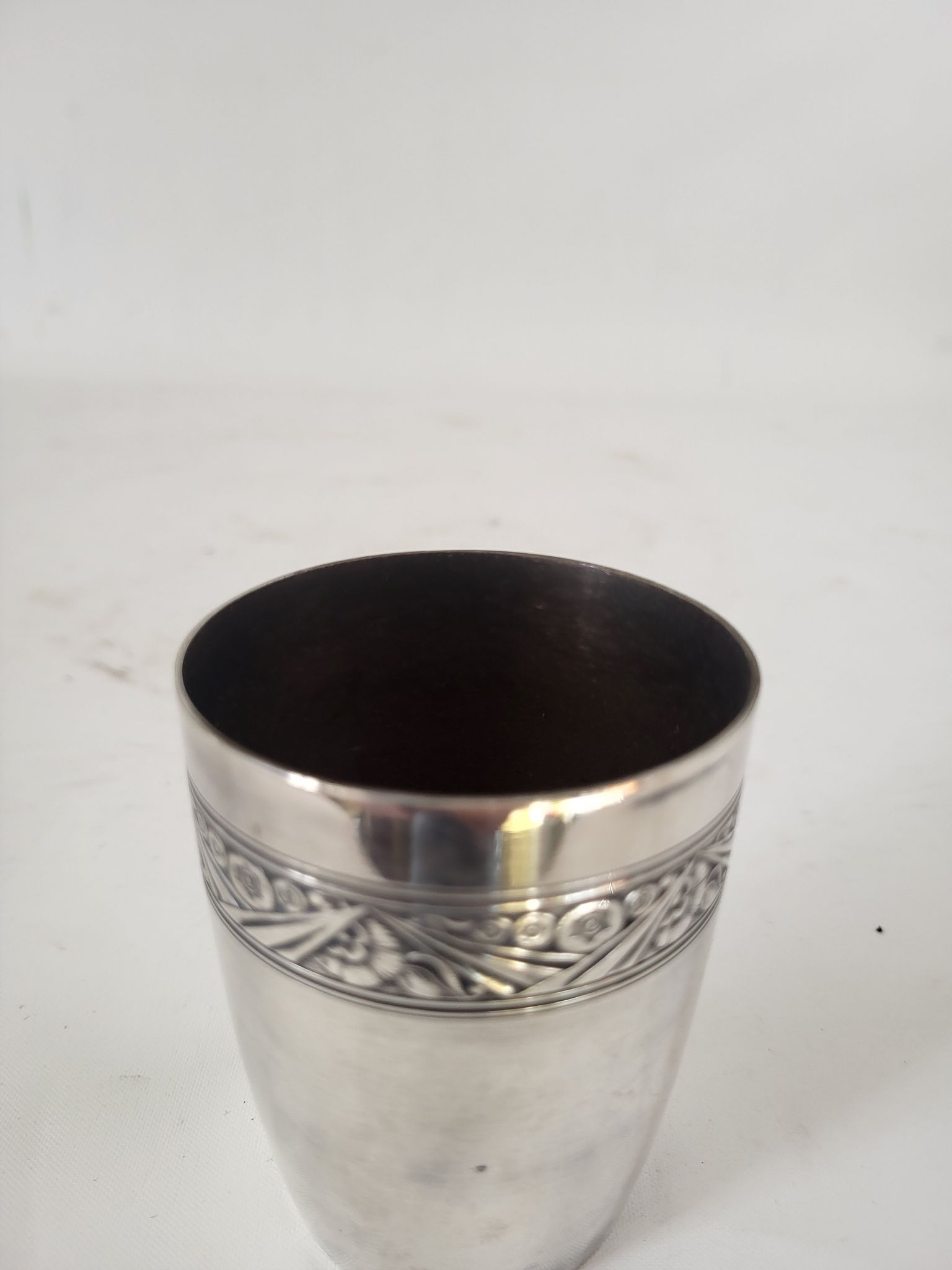 Timbale Art déco en métal argenté Poinçon Léonce Florentin