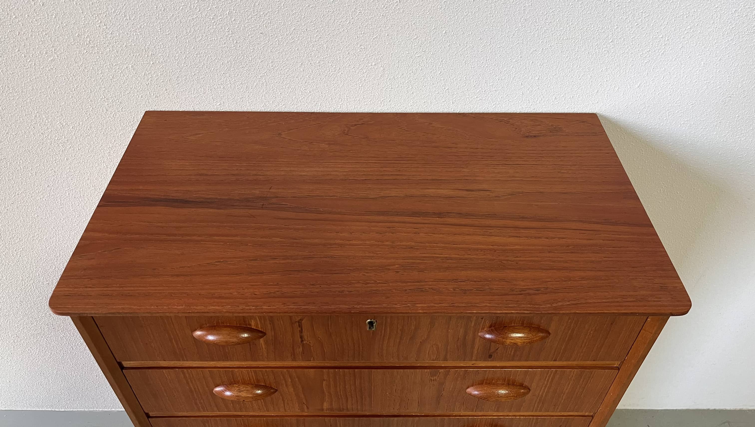 Commode danoise en teck