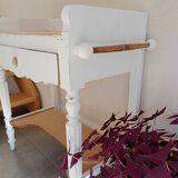 Old dressing table