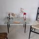 Table basse vintage en bois, verre et laiton