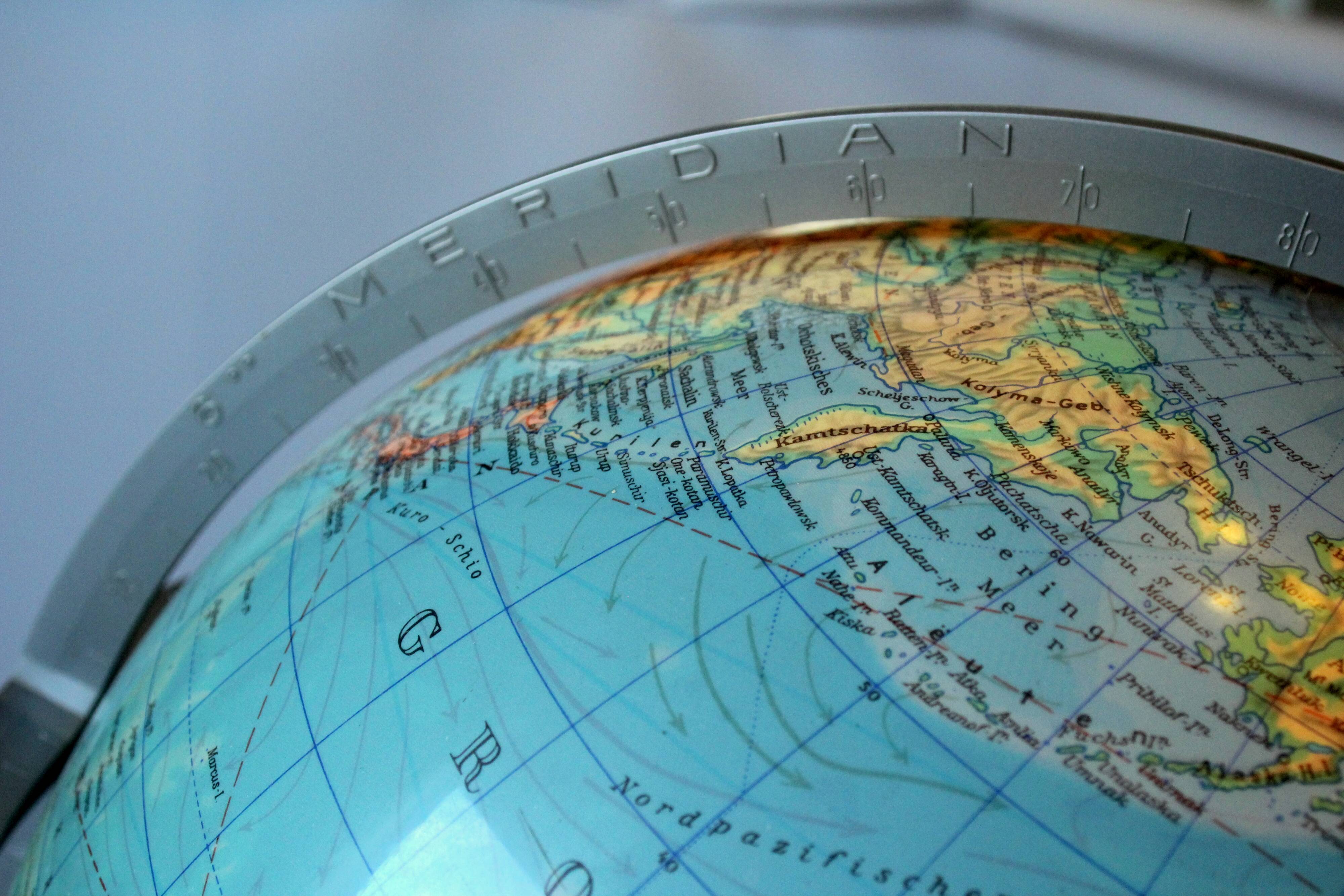 1980s illuminated globe Columbus Duplex with day/night - side - Vintage