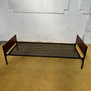 Daybed ou lit simple scandinave placage teck