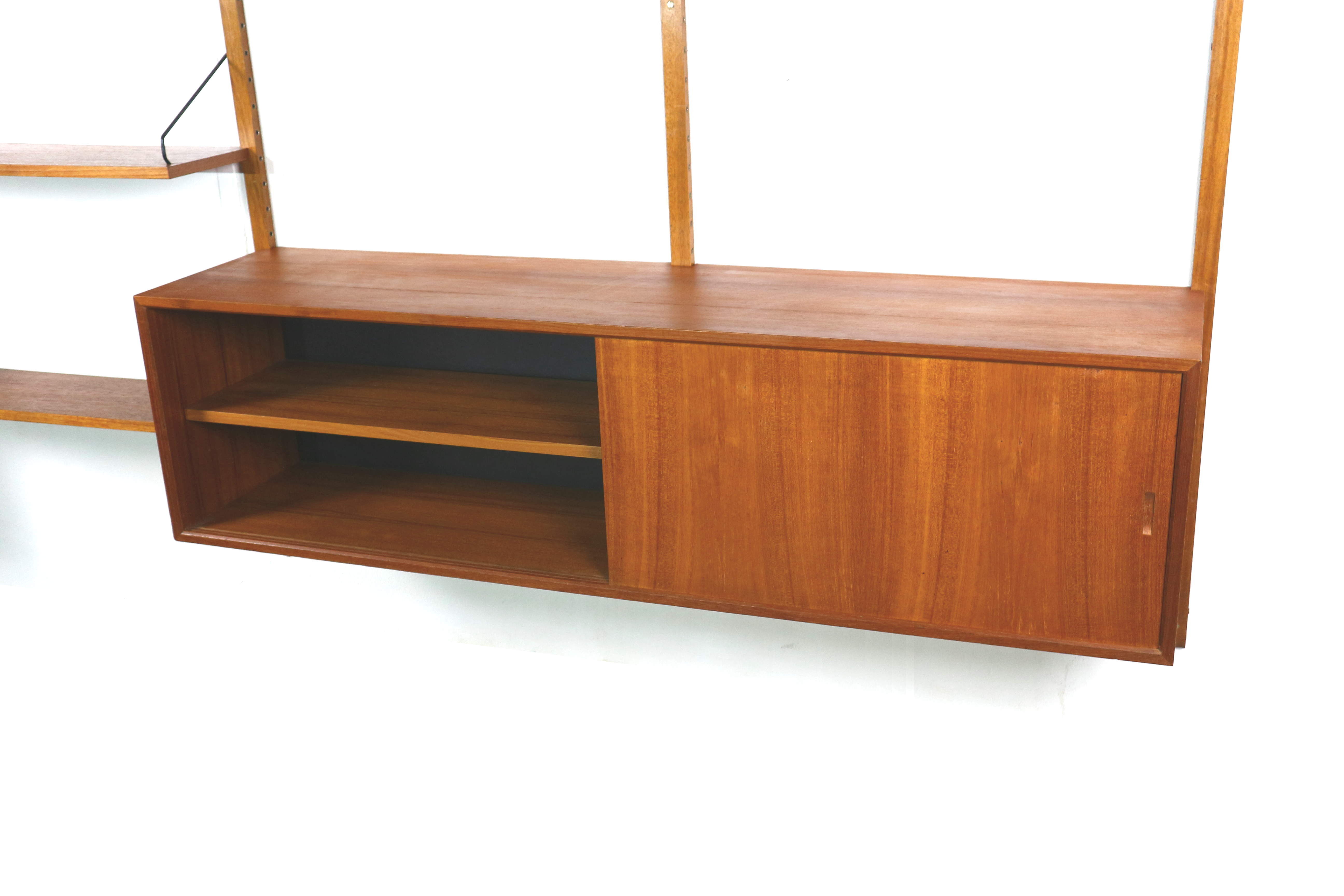 Large vintage wall system / wall unit by Poul Cadovius made in the 1960s