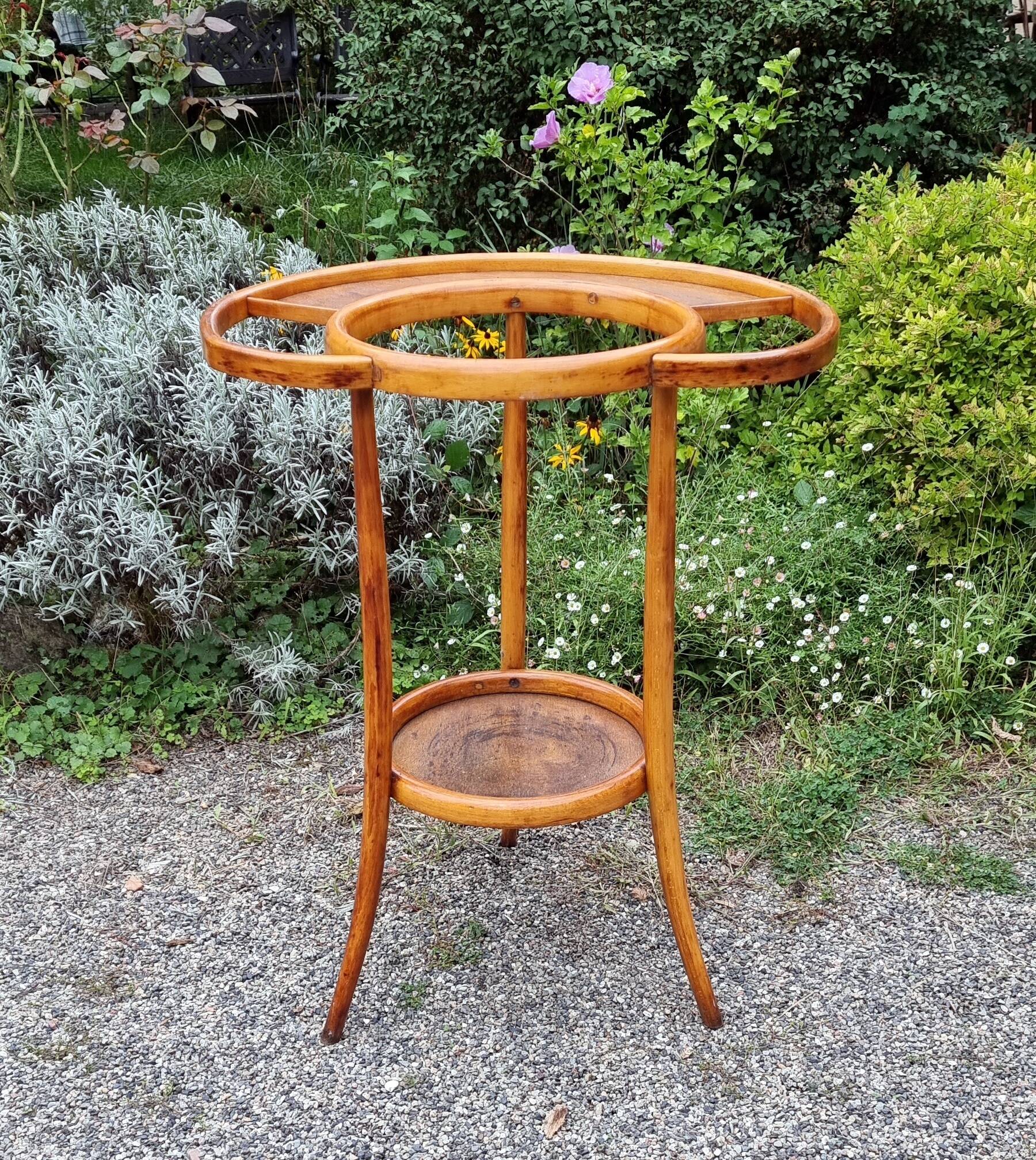 Baumann toilet barber 1920s