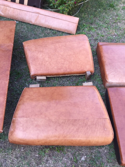 Club sofa in light brown cowhide leather