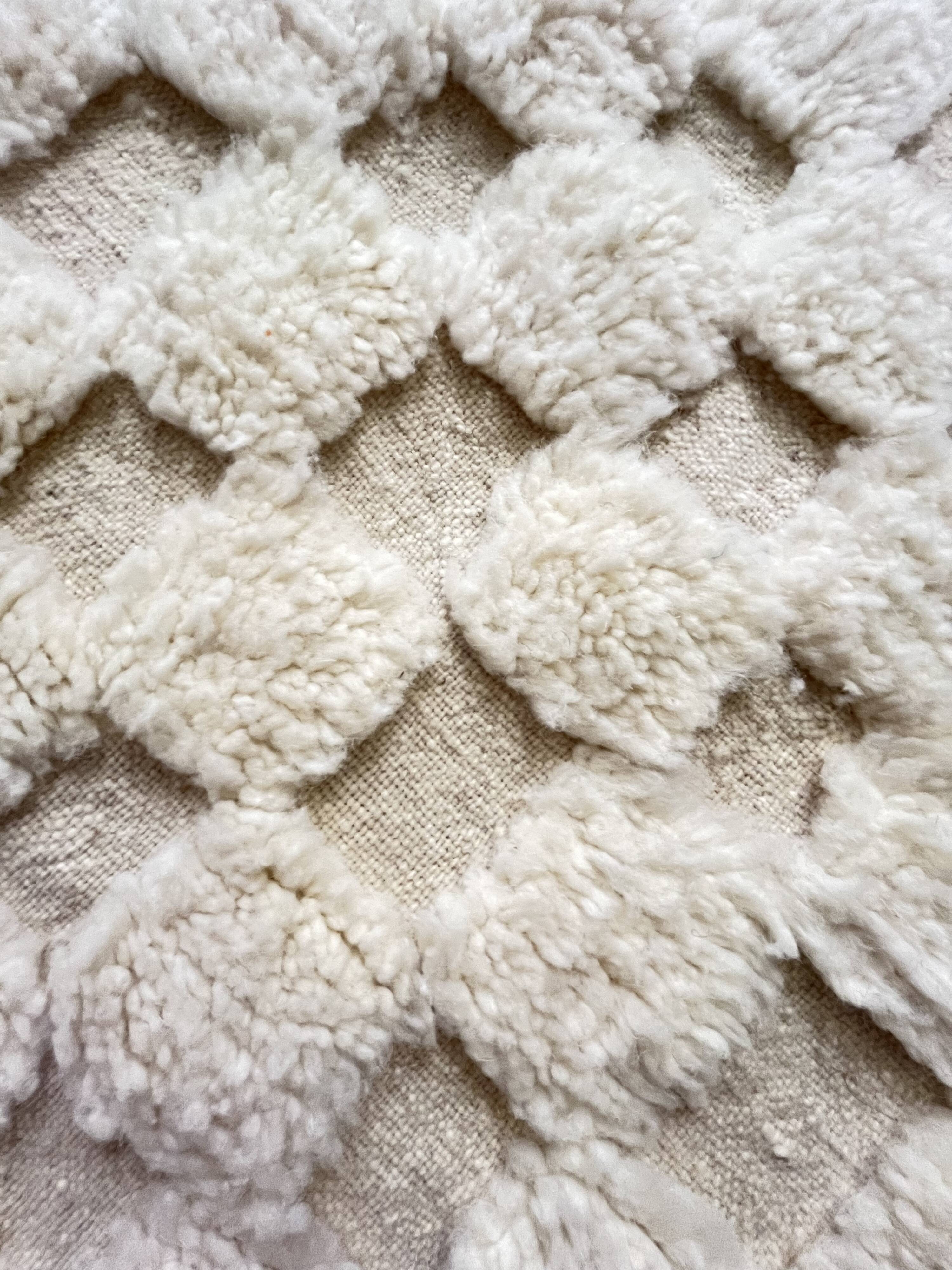 Beni Ouarain Berber rug 242/146cm