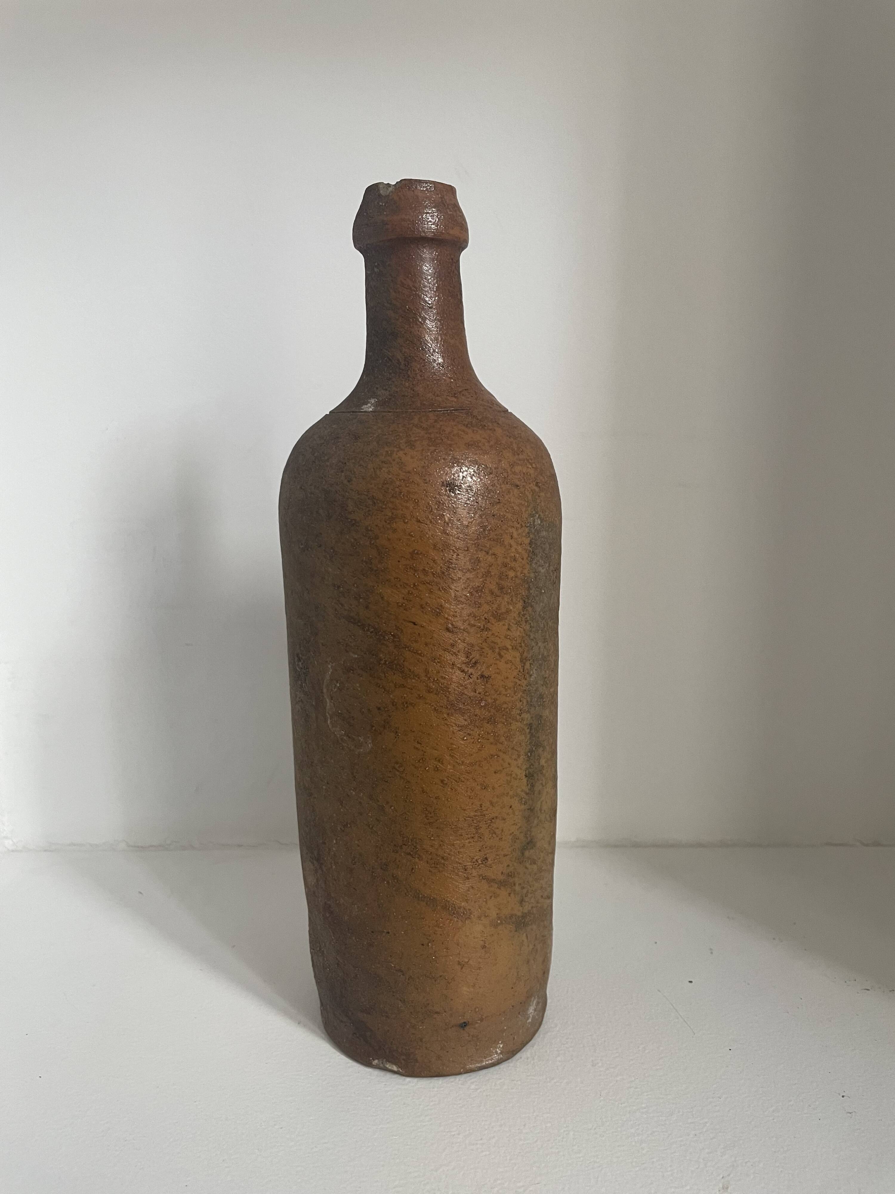 Set of 13 decorative items