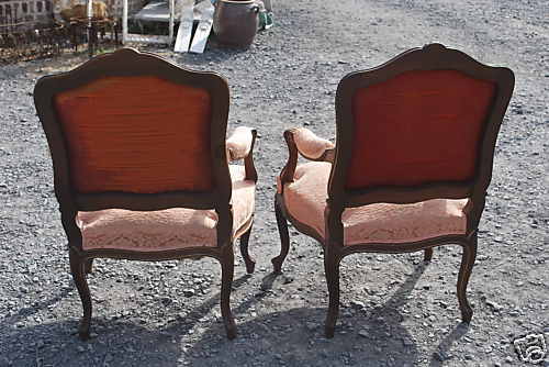 Bergères style Louis XV armchairs in Walnut