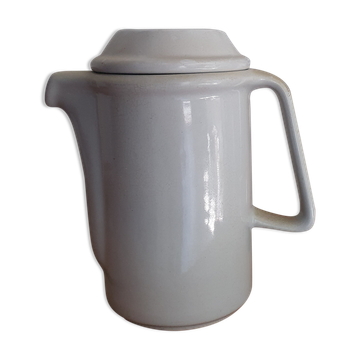 Ceramic teapot