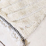 Handmade moroccan berber carpet 236 x 160 cm