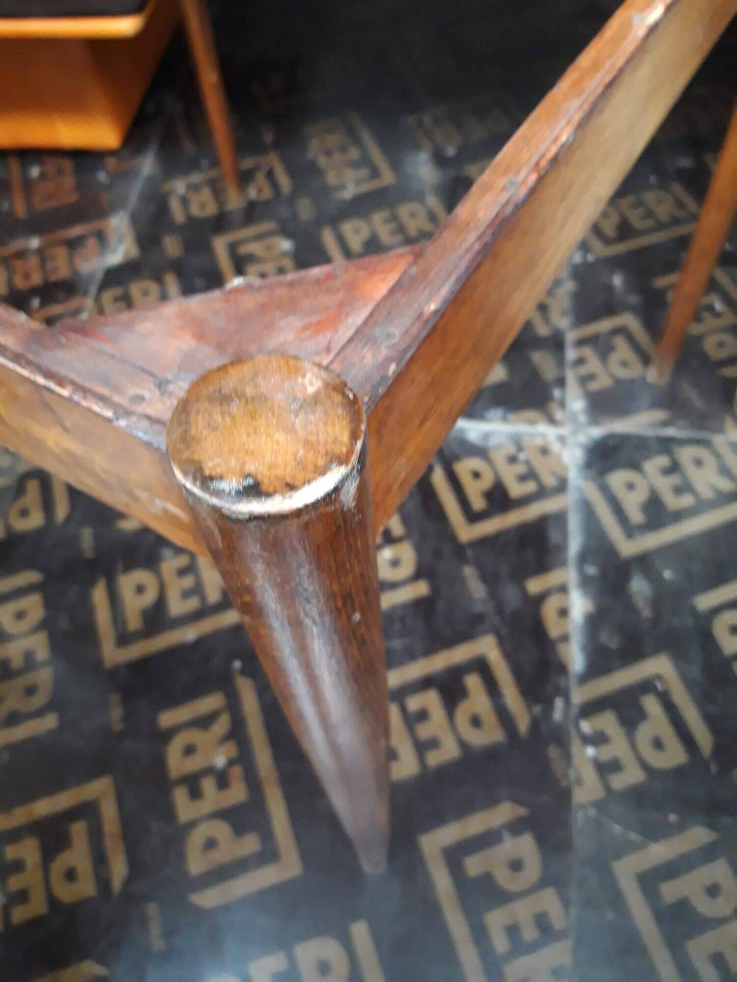 1960s round table - Convertible into a game table