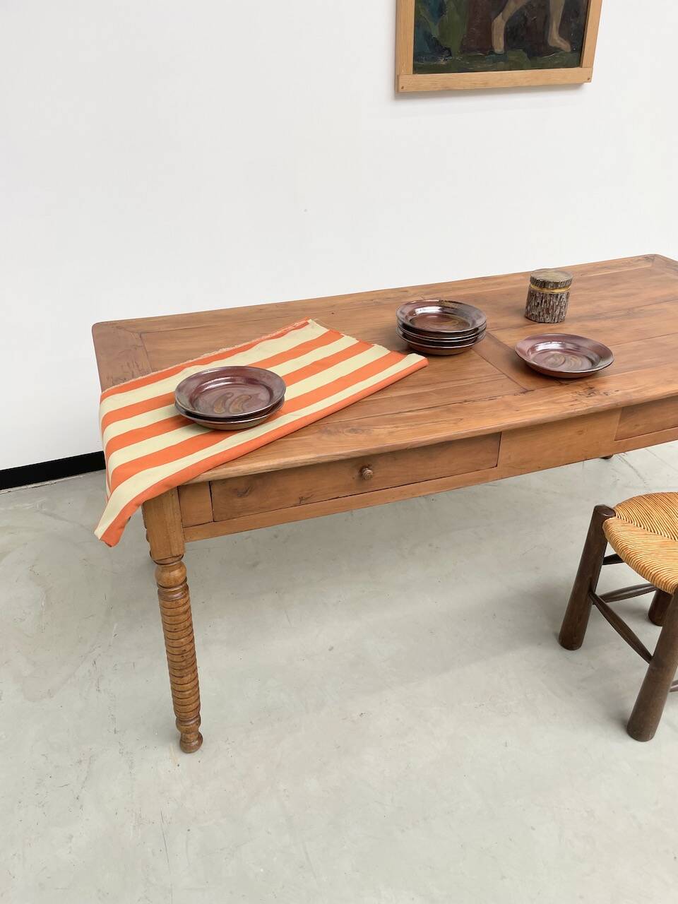 Walnut silk table 1900