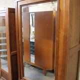 Ice-cream cabinet